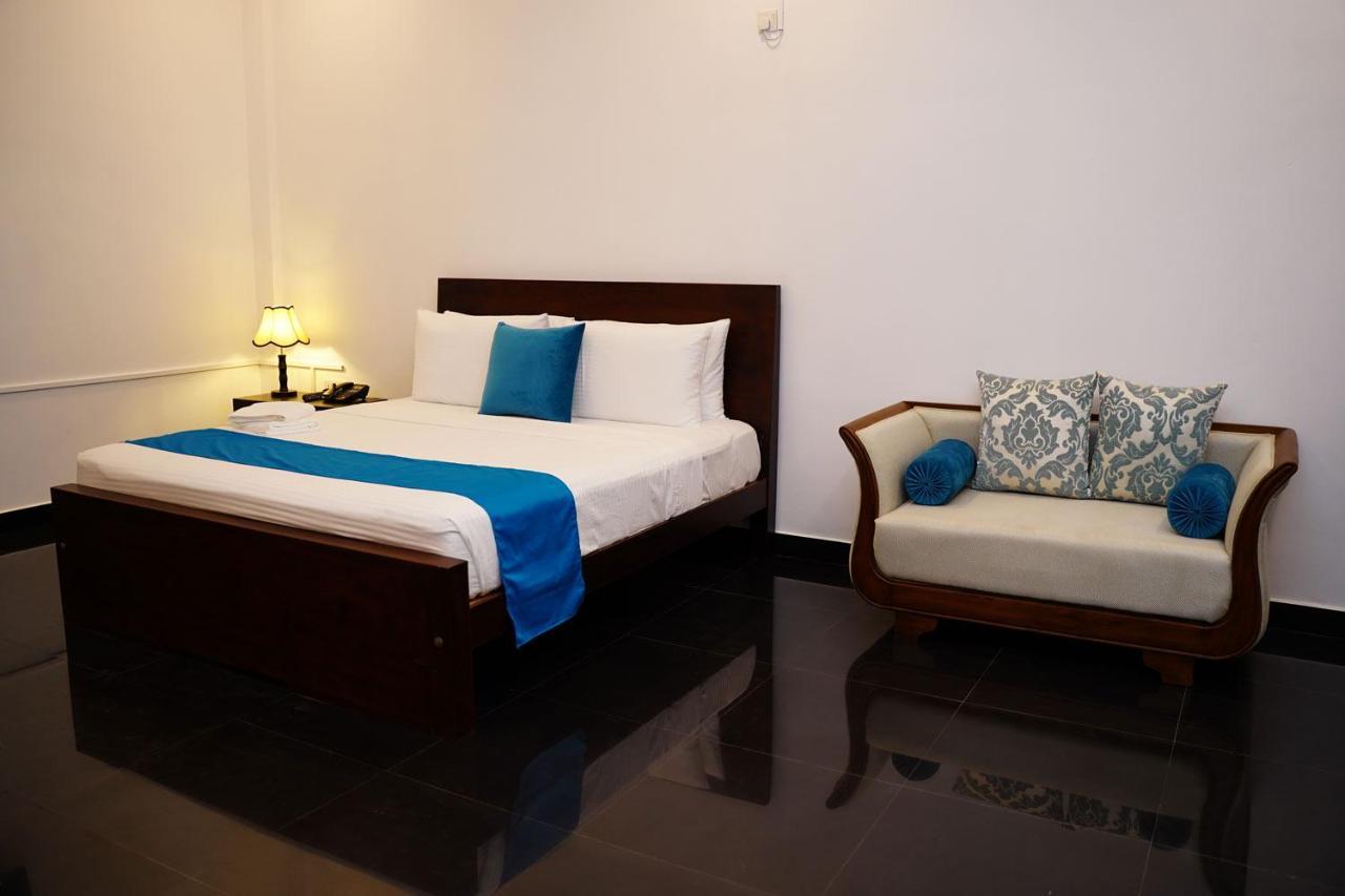 Village Hotel Northern Point Point Pedro Εξωτερικό φωτογραφία