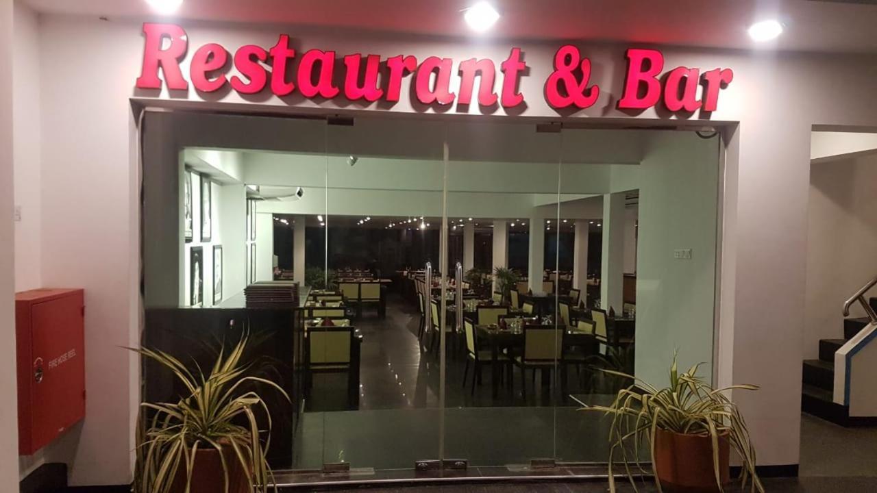 Village Hotel Northern Point Point Pedro Εξωτερικό φωτογραφία