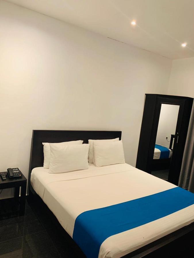 Village Hotel Northern Point Point Pedro Εξωτερικό φωτογραφία